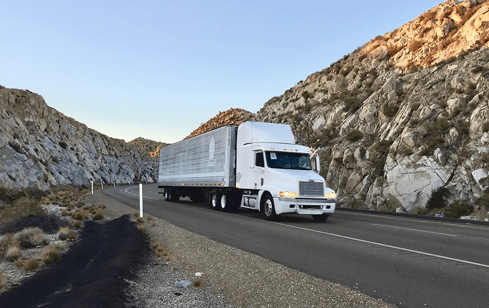 Inländischer und internationaler Transport - Was ist der Unterschied und was ist die richtige Wahl?